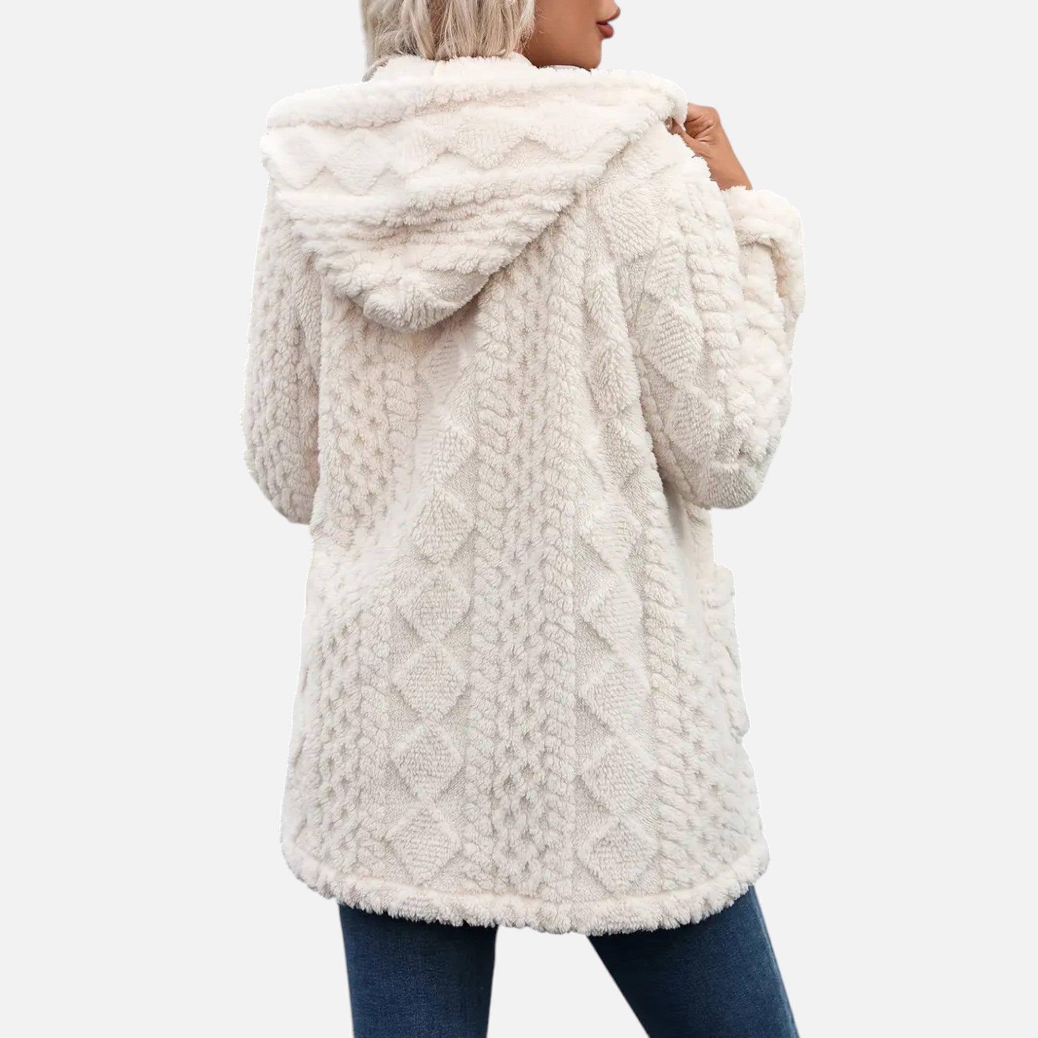 Belavyn | Womenâs Heritage Plush Buttoned Coat