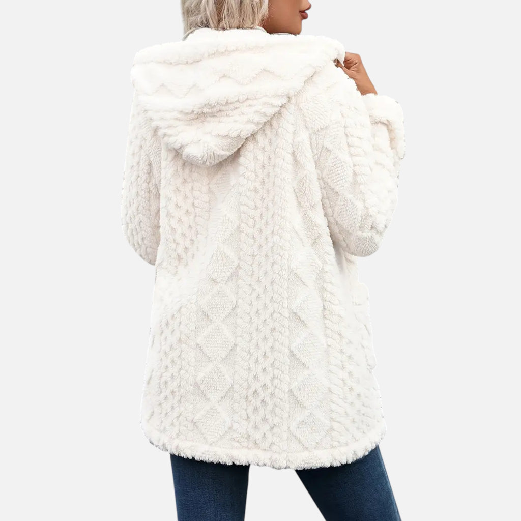 Belavyn | Womenâs Heritage Plush Buttoned Coat