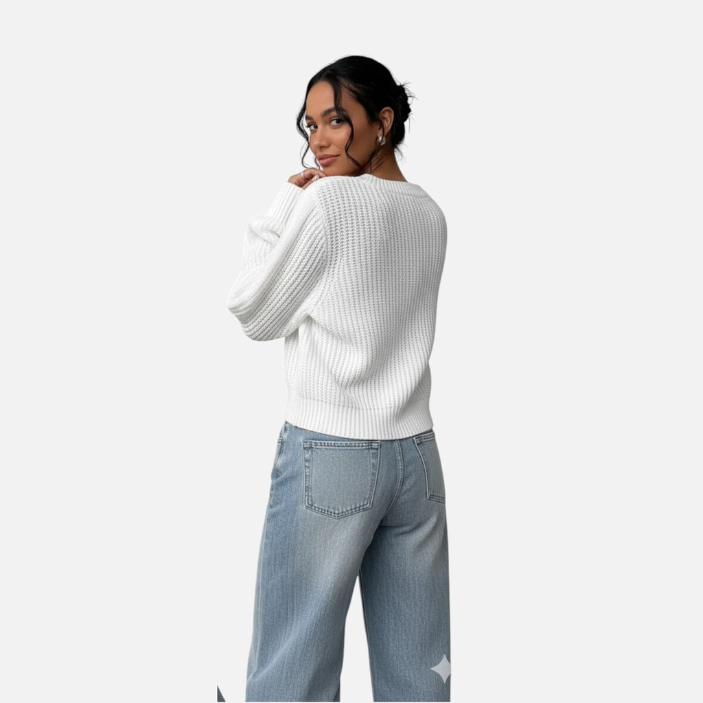 Belavyn | Womenâs Elegant Round-Neck Knit Sweater