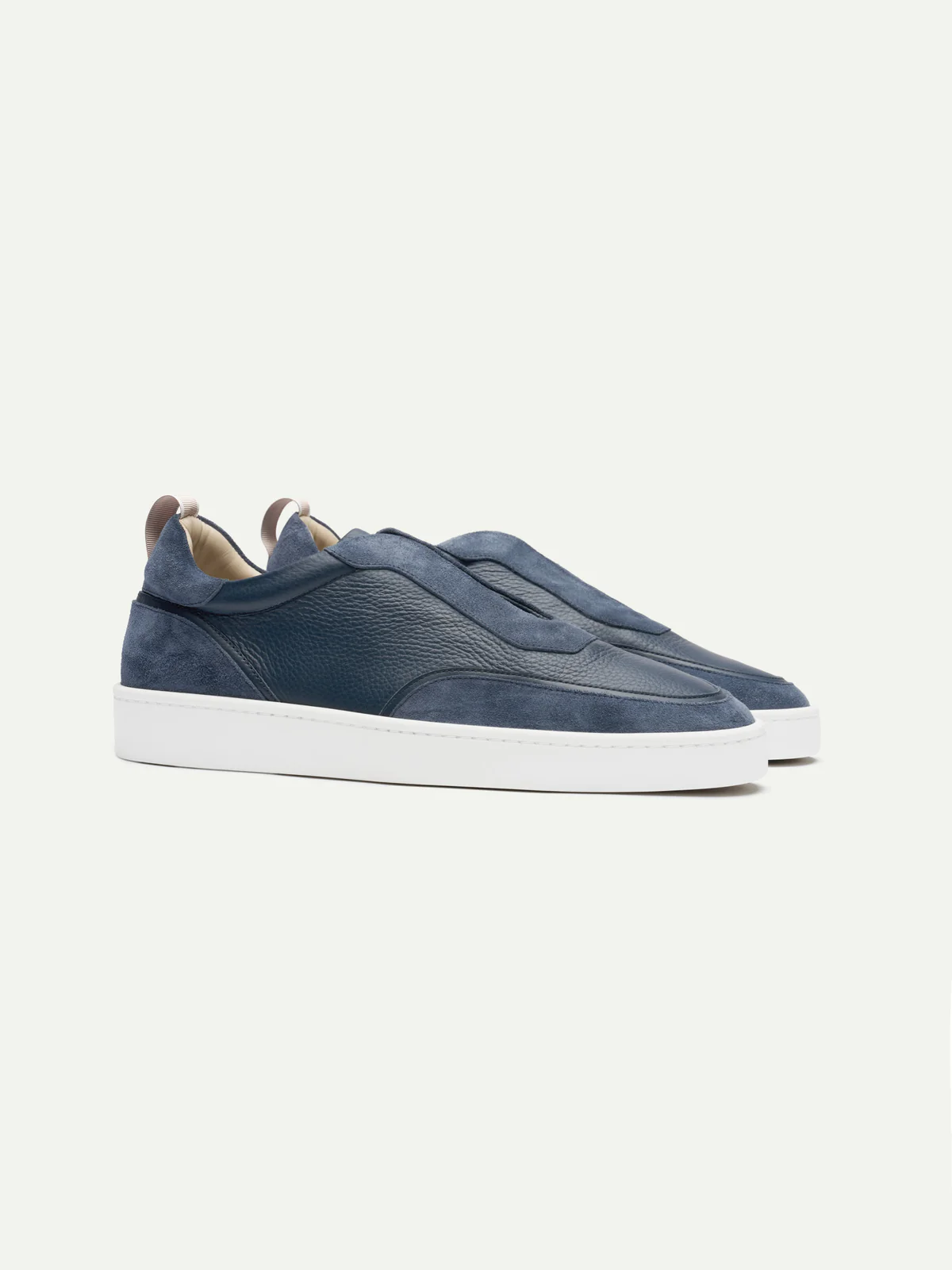 Steel blue grain leisure sneaker