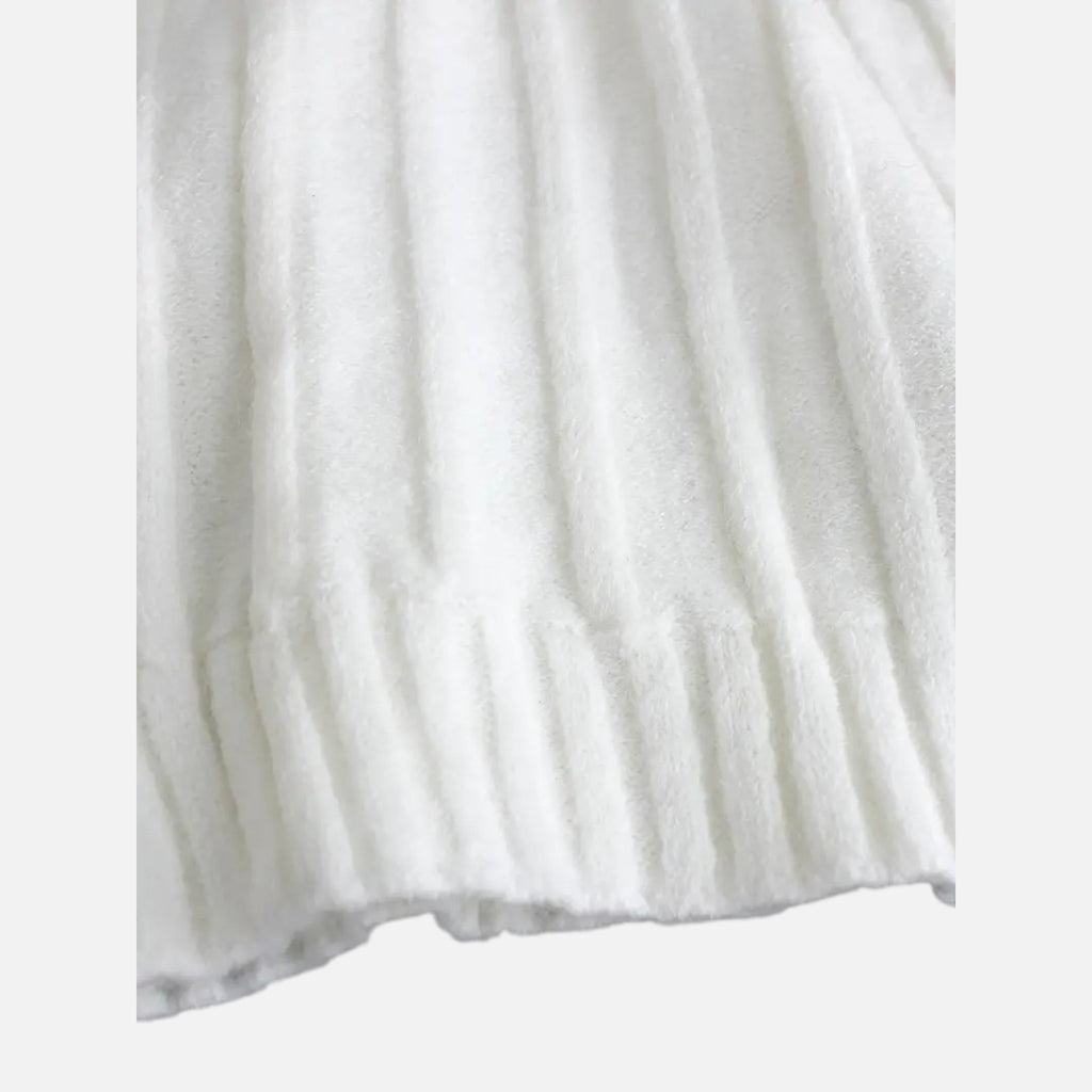 Belavyn | Womenâs GuipureâLace TurtleâNeck Sweater