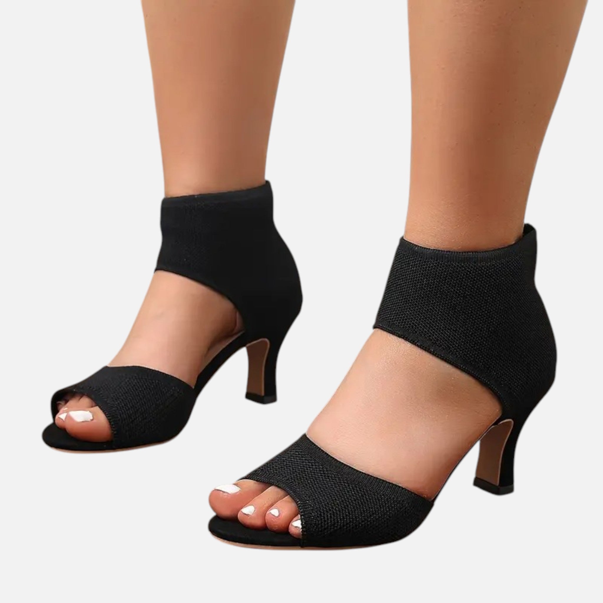 Belavyn | Womenâs Elegant Wide-Width Heeled Sandals