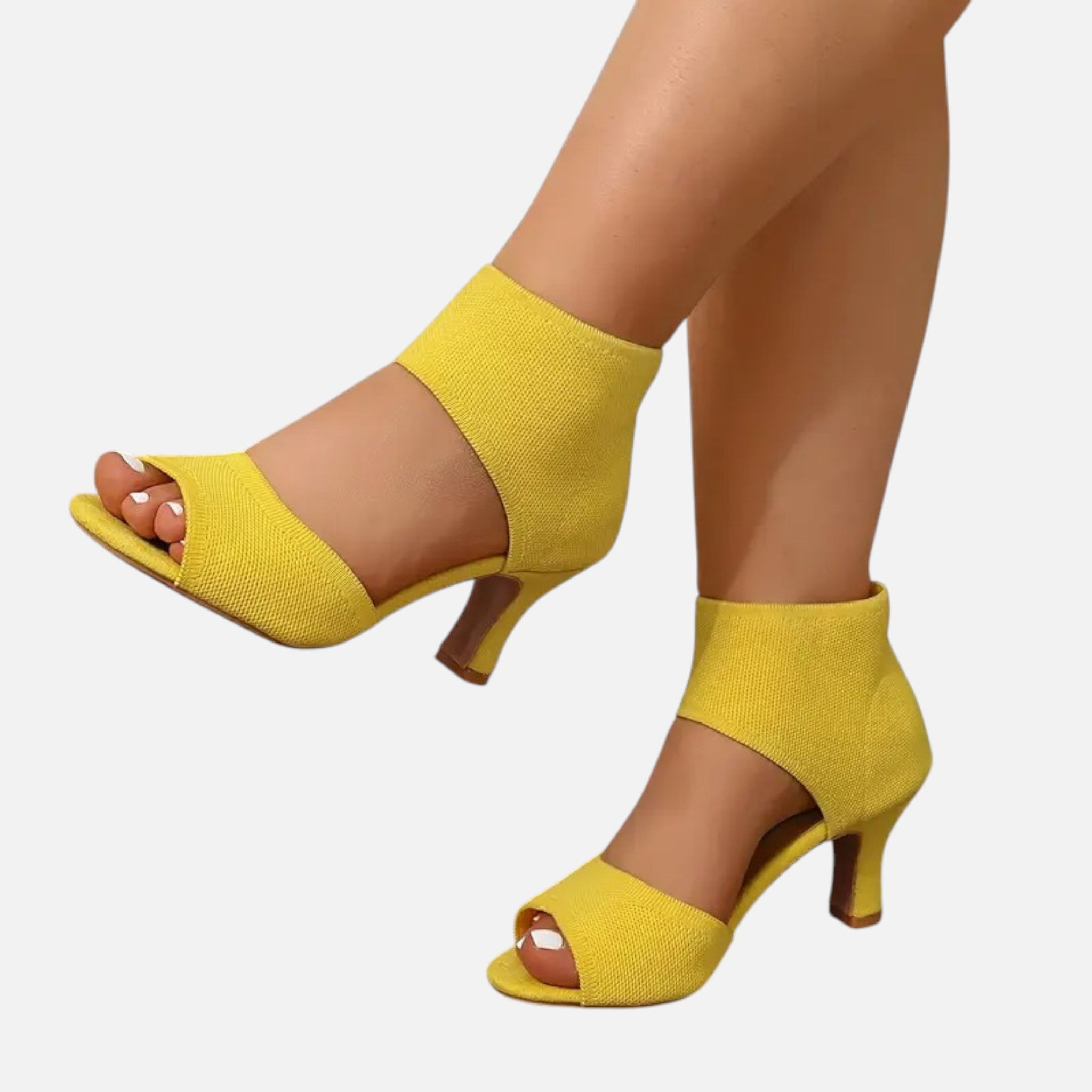 Belavyn | Womenâs Elegant Wide-Width Heeled Sandals