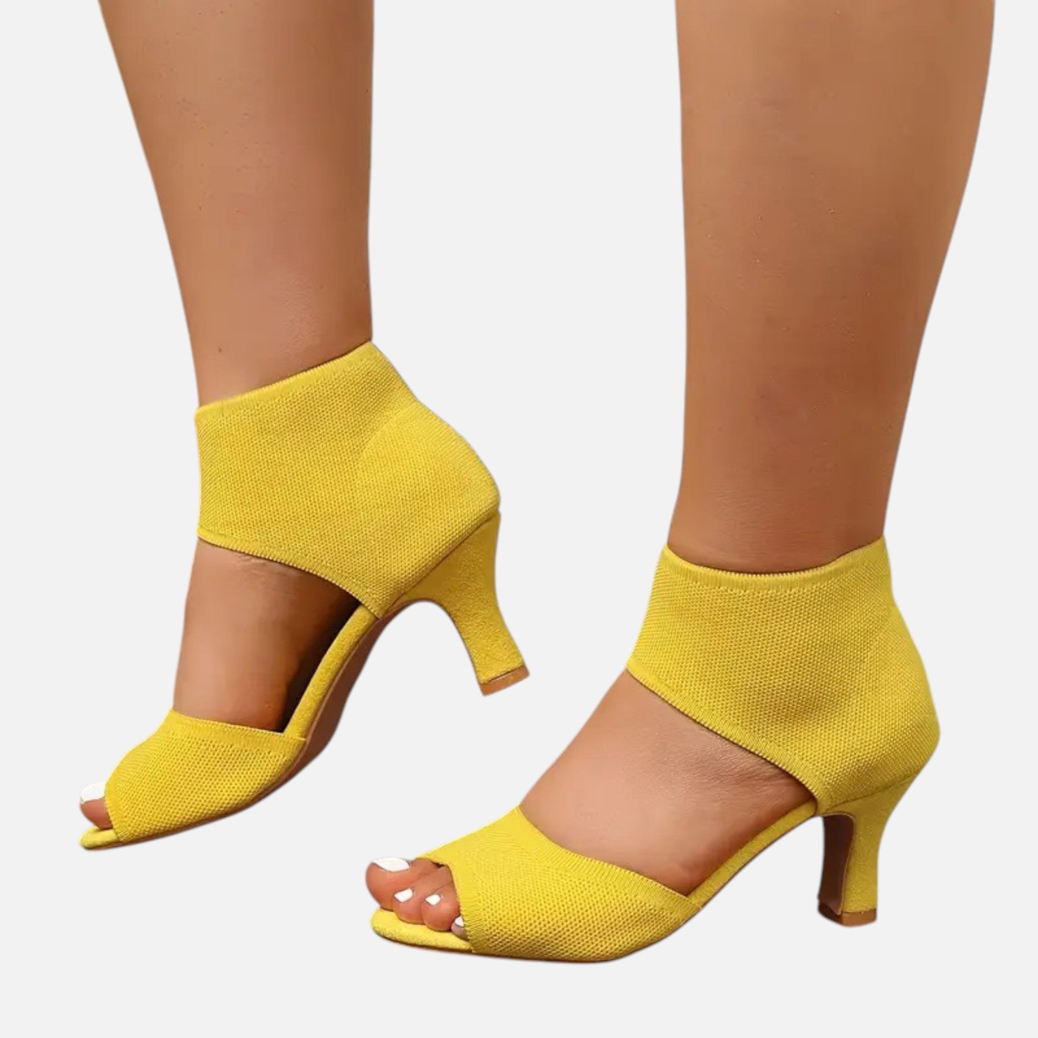 Belavyn | Womenâs Elegant Wide-Width Heeled Sandals